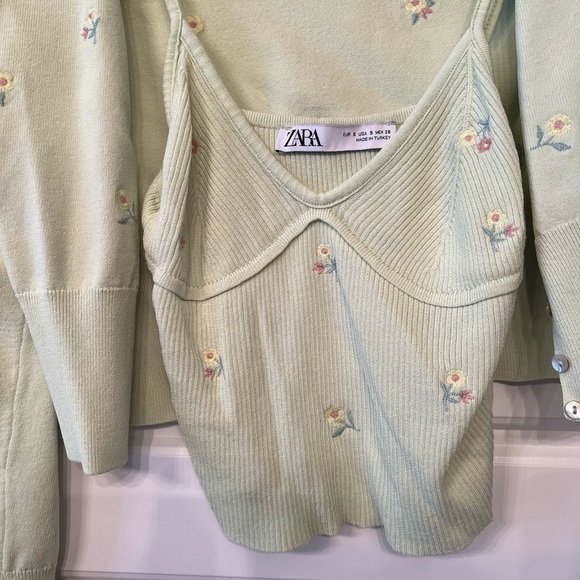 ZARA Knit Floral Embroidery Cardigan & Top - Picture 3 of 8